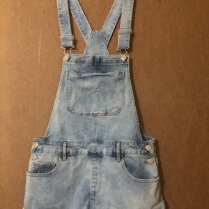 Forever 21 overall shirts Size M